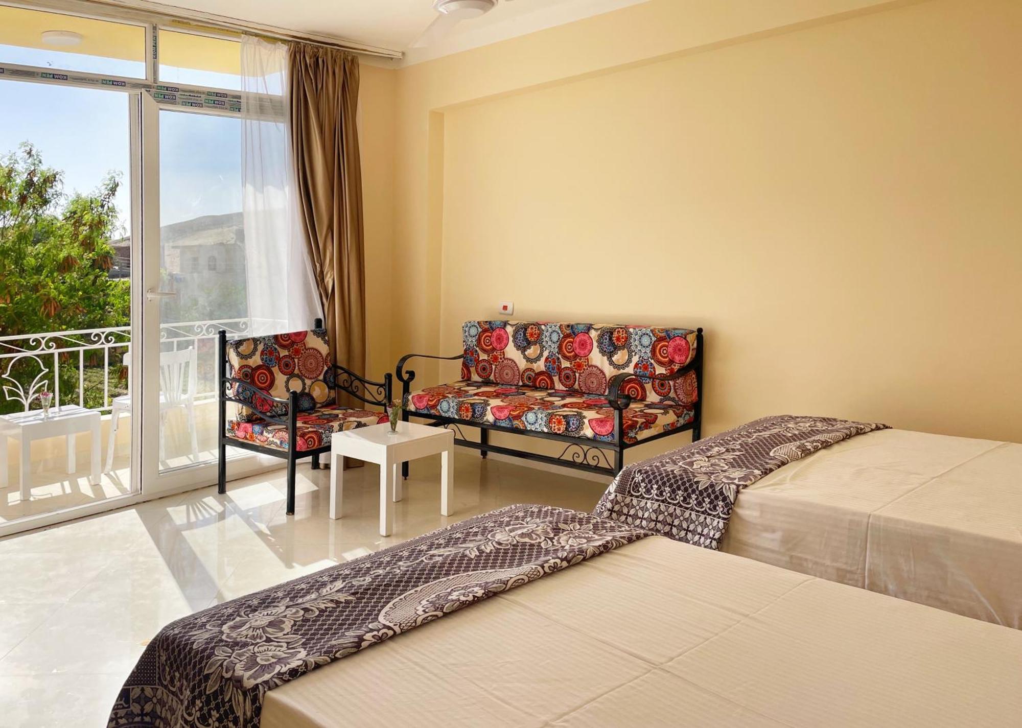 Karima House Otel Luksor Dış mekan fotoğraf