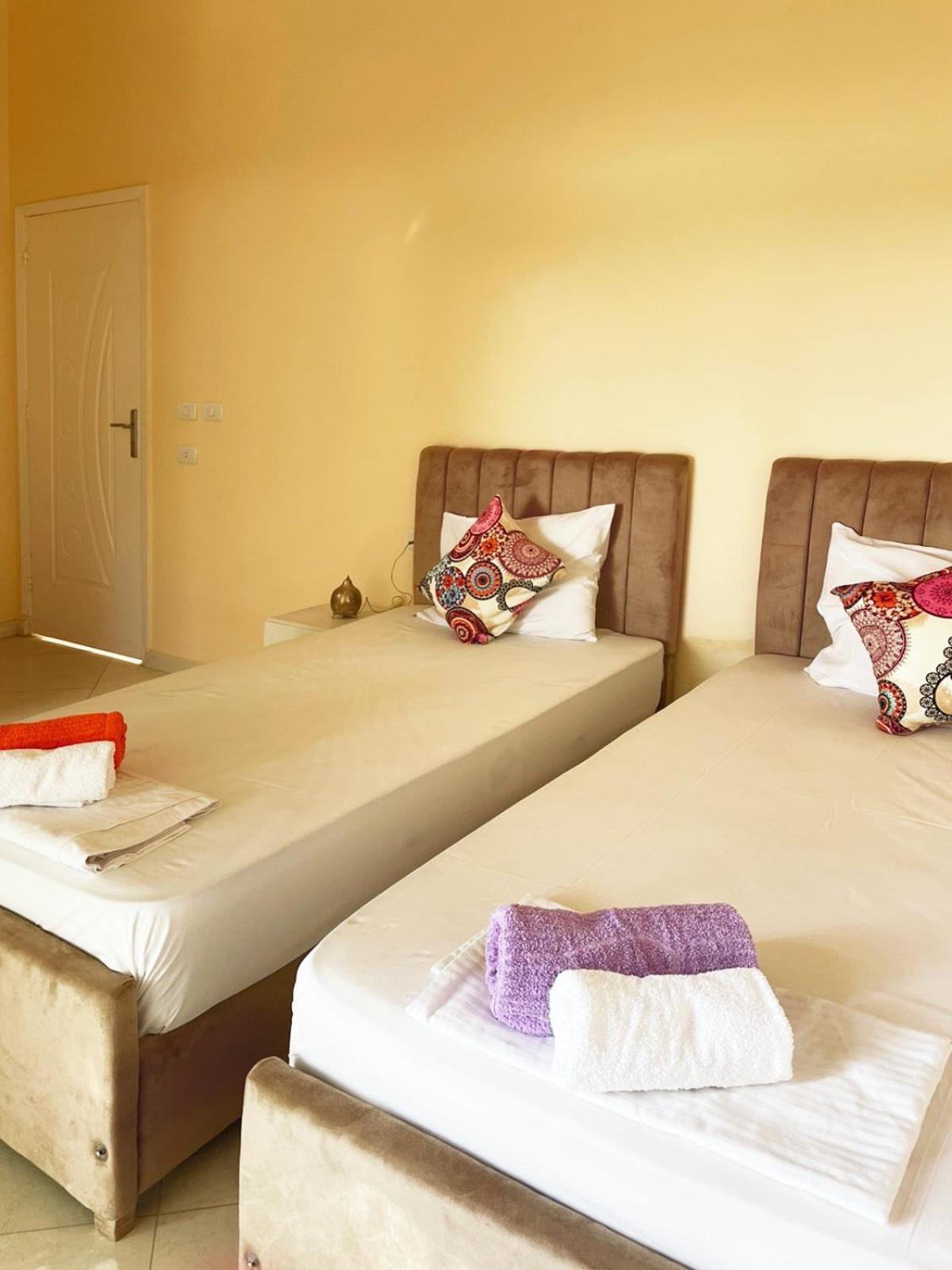 Karima House Otel Luksor Dış mekan fotoğraf